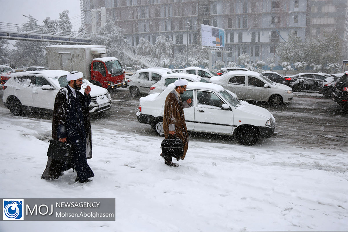 بارش برف پاییزی در تهران
