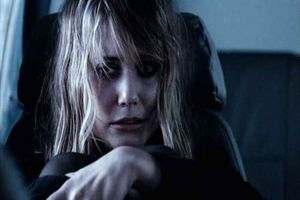 دانلود زیرنویس فیلم Altitude 2010 