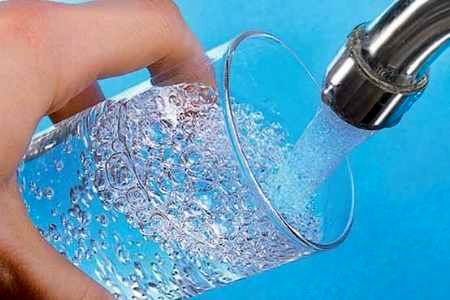 کیفیت و سلامت آب اصفهان بالاتر از استاندارد است