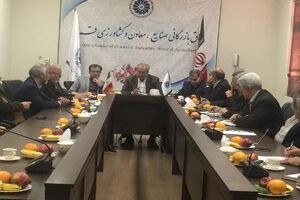 بانک‌ها در مسیر رفع موانع تولید از سرمایه گذاران حمایت کنند