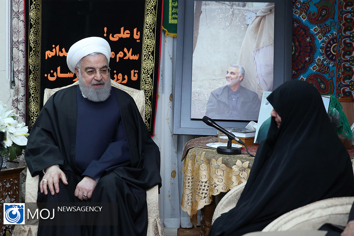 روحانی در منزل سپهبد سلیمانی
