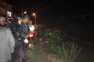  برقراری همه تأسیسات آب، برق و گاز در شهرستان لنگرود/ تخریب کامل یک دهنه پل در لنگرود/قطع ارتباطی چند محور مواصلاتی جاده‌ای