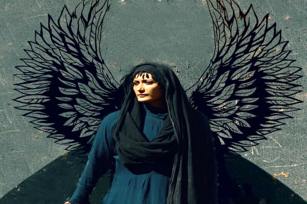 تئاتر خیابانی پرستو