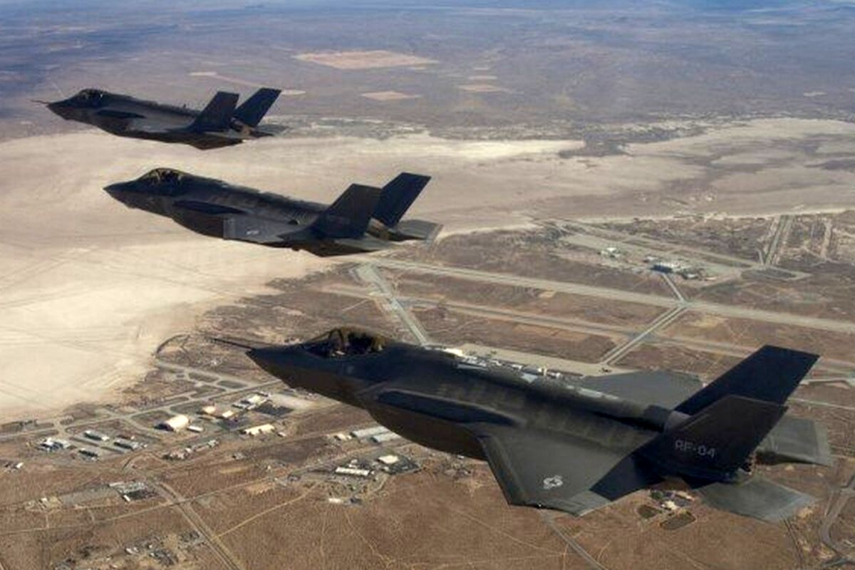 حمله آمریکا به عراق و سوریه