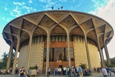 ۲ شب تئاترها تعطیل می‌شوند