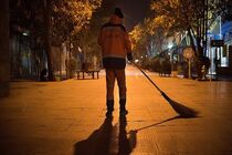غروب زندگی پاکبان  رشتی در صبح پائیزی 