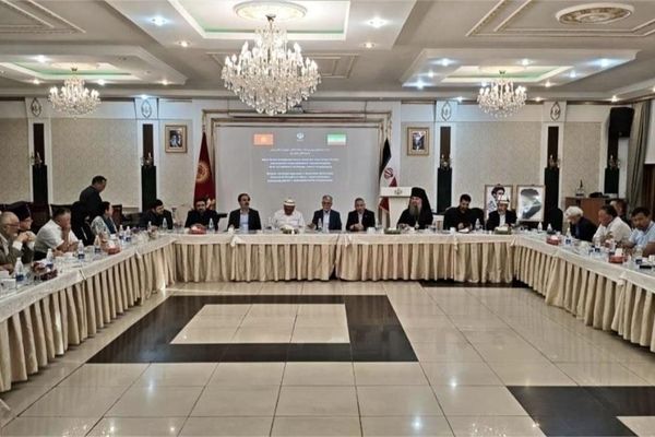 تمدن ایرانی در کنار دفاع از حیثیت ملی، فرهنگ صلح را دنبال کرده است