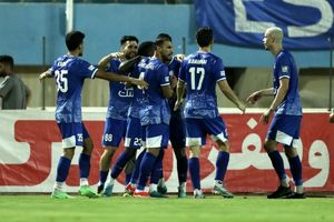 آلودگی هوا بازی استقلال و مس کرمان را به تعویق انداخت