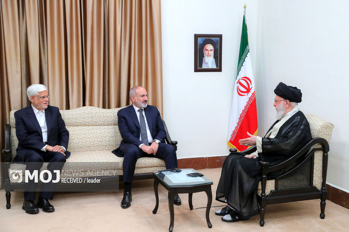 دیدار میهمانان ویژه مراسم تحلیف با رهبر انقلاب