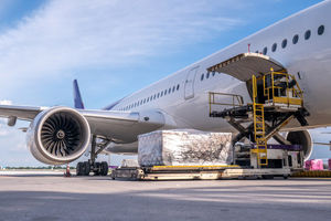 کاهش ۱۳ درصدی بار هوایی از هند به آمریکا پس از تعرفه‌های ۵۰ درصدی