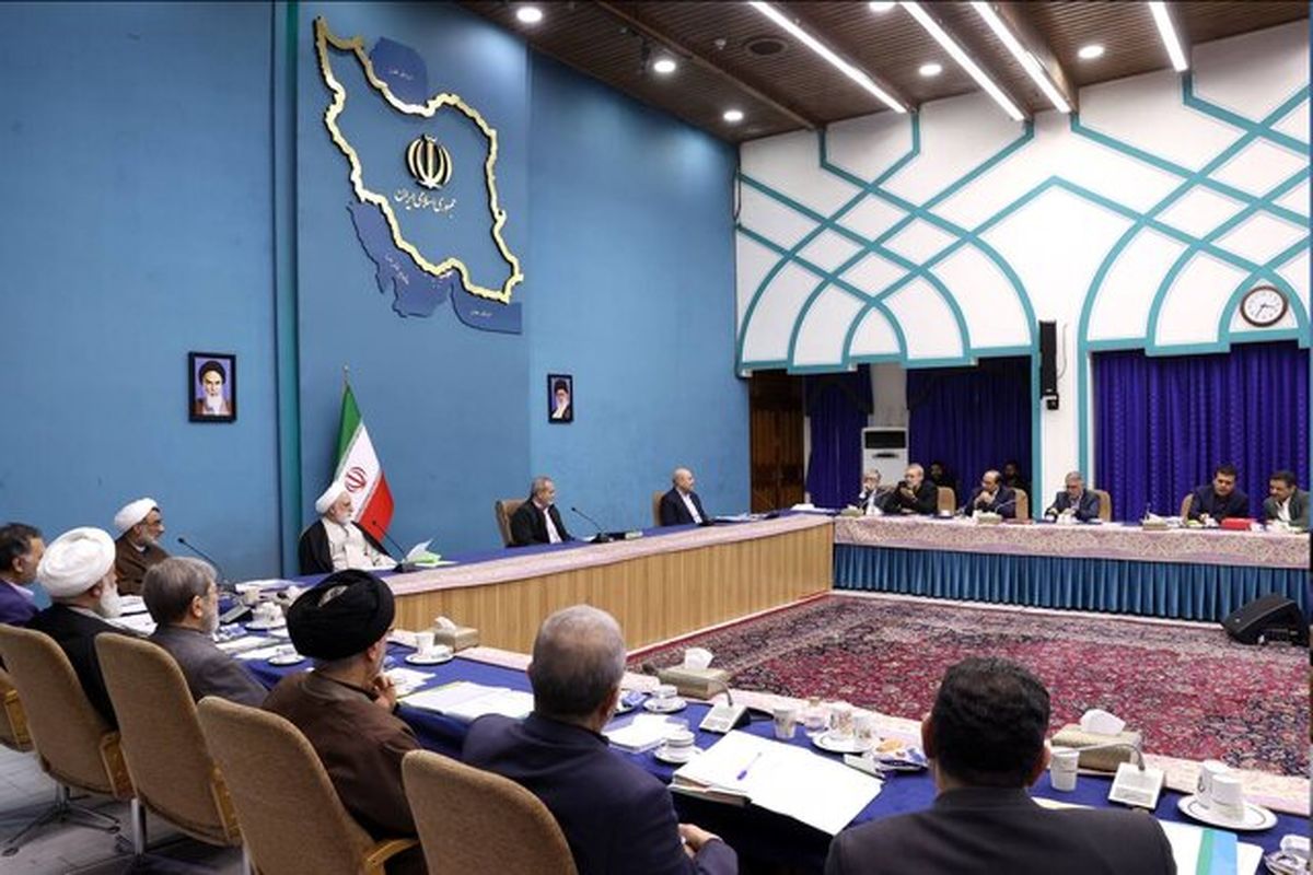 رئیس جمهور در دیدار نمایندگان هرمزگان و سیستان و بلوچستان