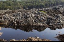 ادامه روند اعتراض مردم سراوان رشت به انباشت زباله ها/سراوانی ها  خواستار تعیین تکلیف و رسیدگی جدی به مشکلاتشان هستند