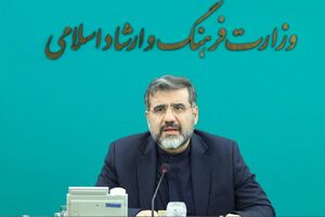 دشمن اعتماد مردم را به نهادهای دینی و روحانیت را نشانه گرفته است