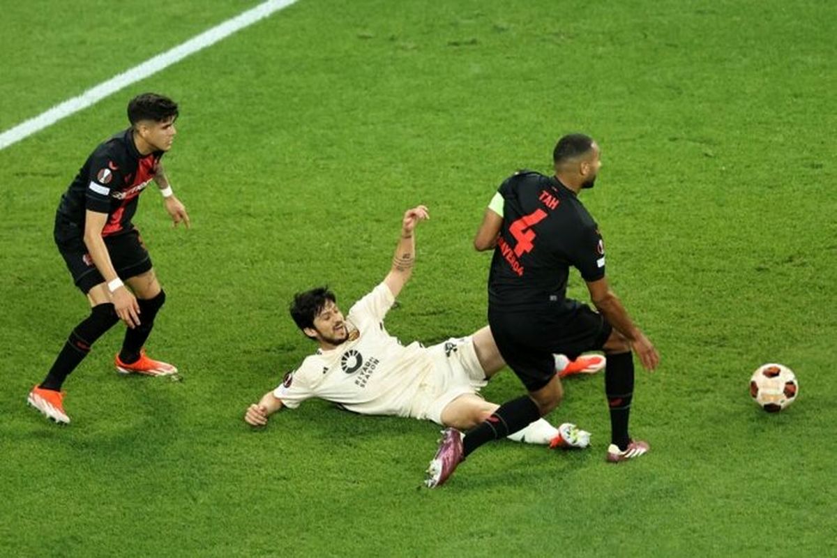 سردار آزمون در رم