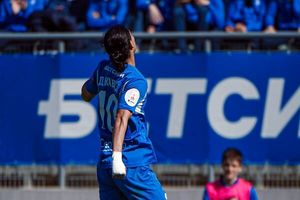 حسین نژاد به استقلال نزدیک شد