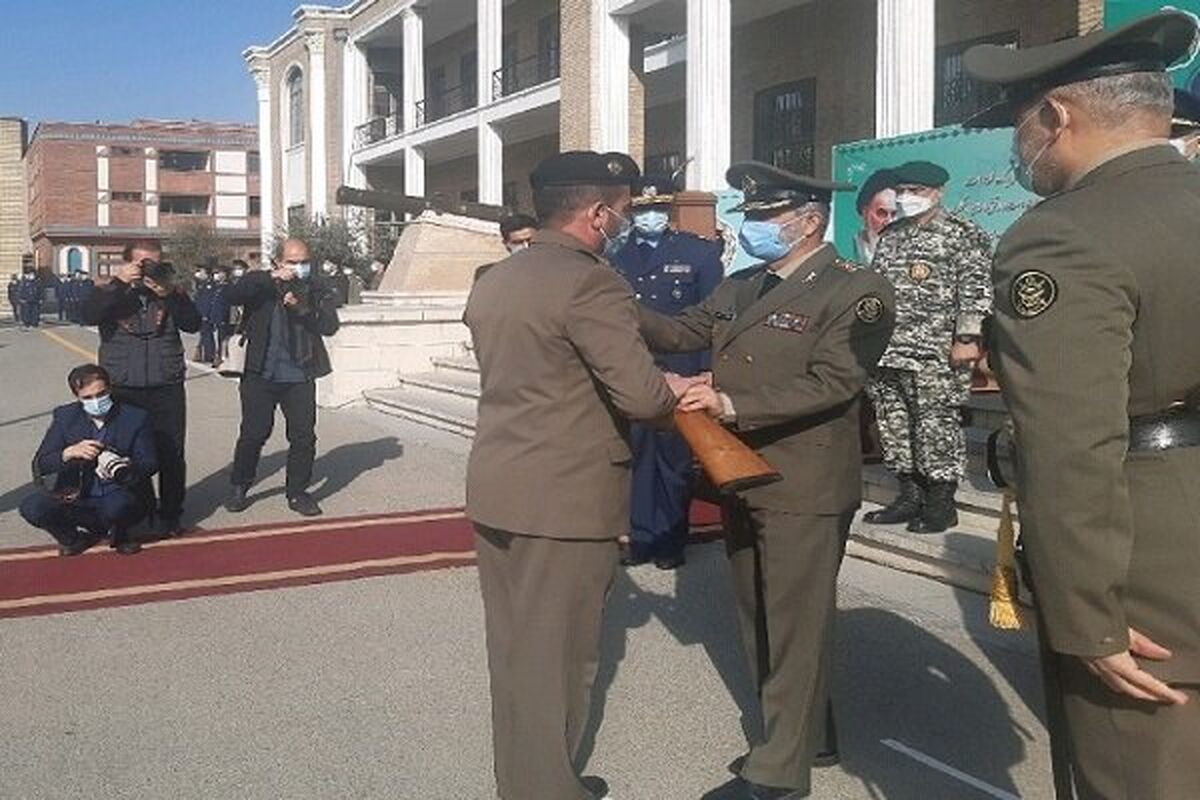 مراسم دانش‌آموختگی دانشجویان دافوس ارتش