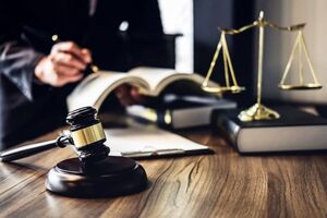 افزایش سقف صلاحیت کارآموزان مرکز وکلا در دعاوی مالی تا ۵۰ میلیارد ریال