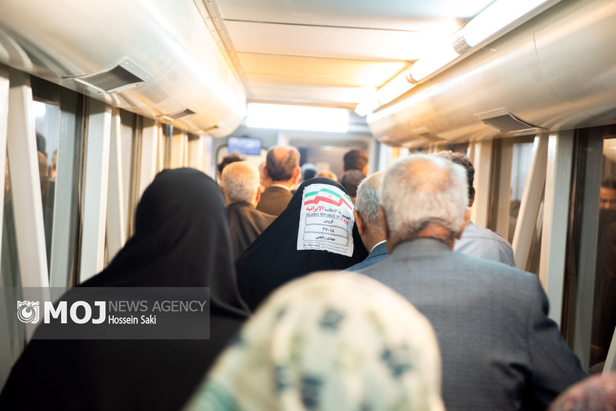 بدرقه نخستین گروه از زائران حج ۱۴۰۴