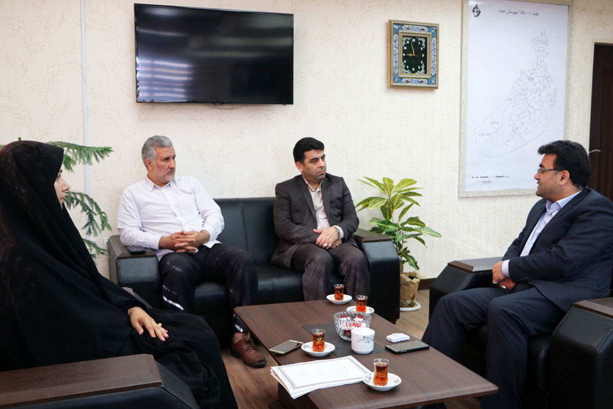 سرپرست کانون