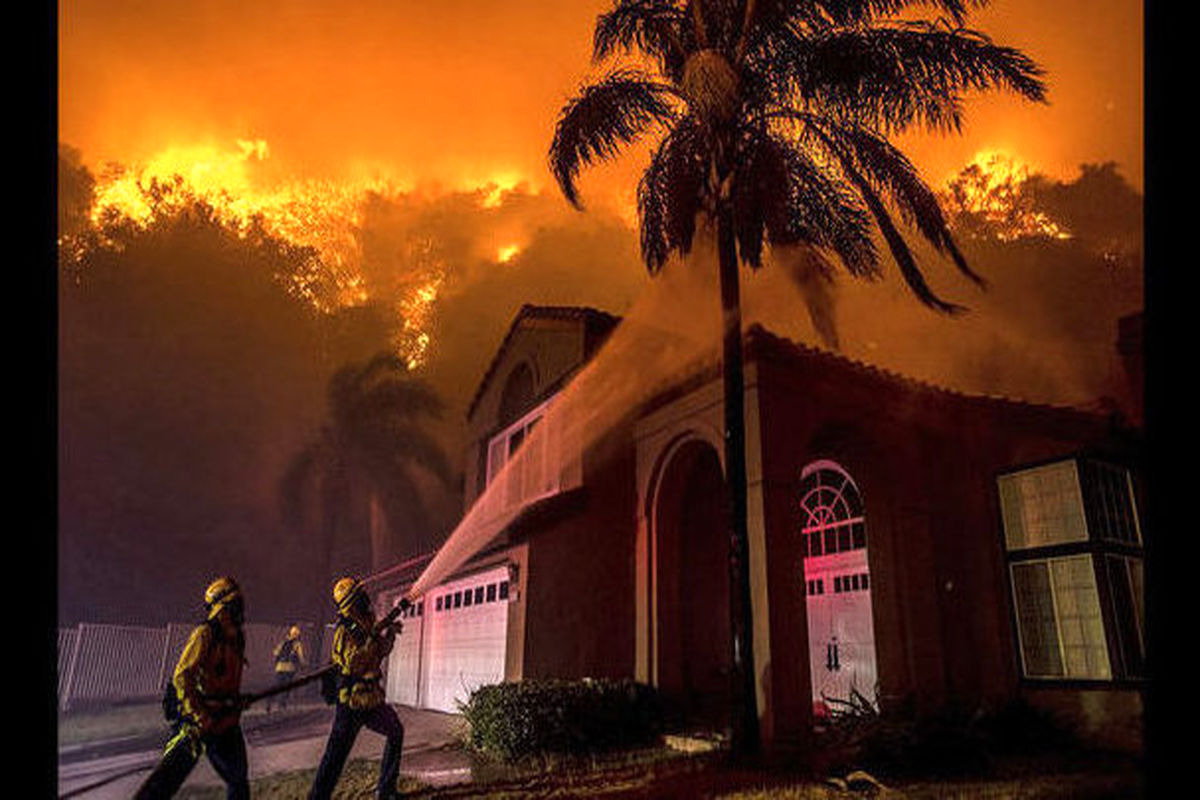 9 قربانی در آتش سوزی آمریکا