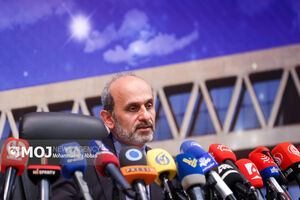 جزئیات دو سریال پخش‌نشده اکبر عبدی از زبان رئیس صداوسیما