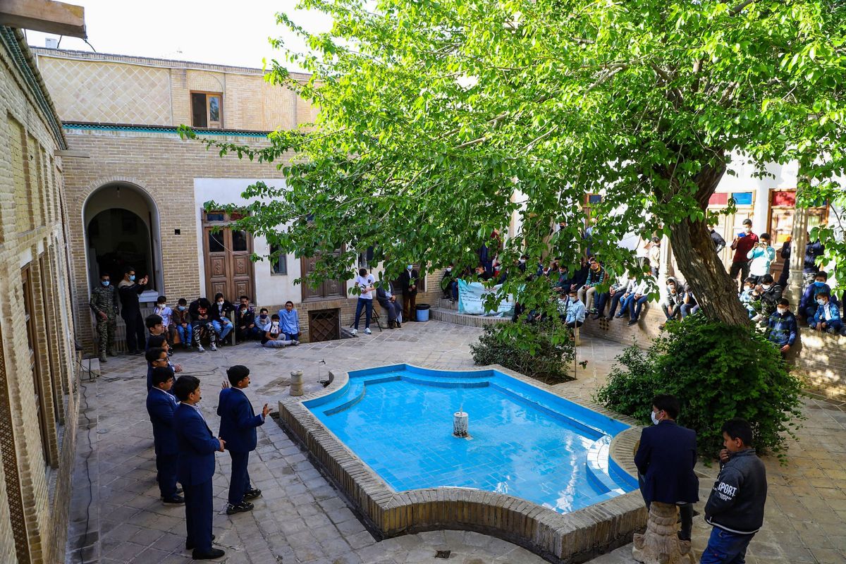  تور قم گردی