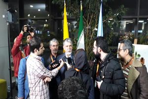 سی سال بعد مستندهای چهارفصلی از ایران امروز ساخته خواهد شد / در شرایط موجود قول های غیرواقعی نمی دهیم