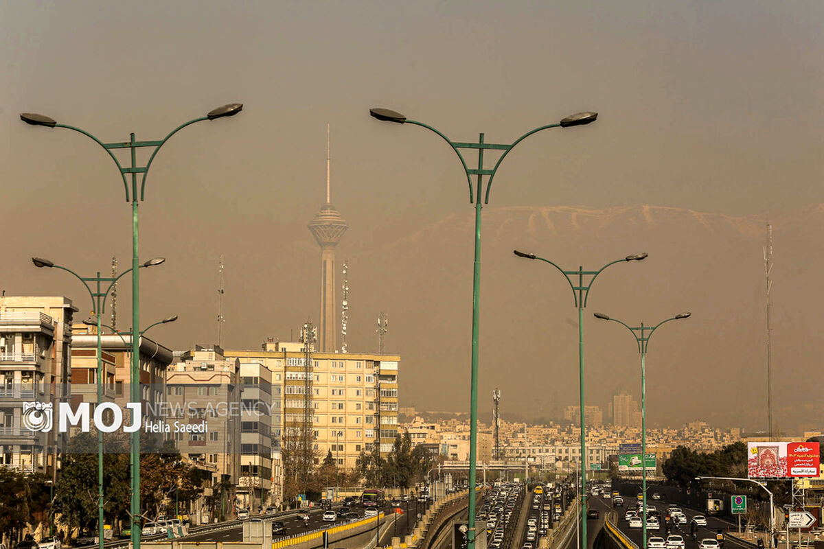 روزهای پر ترافیک آلوده  شهر تهران
