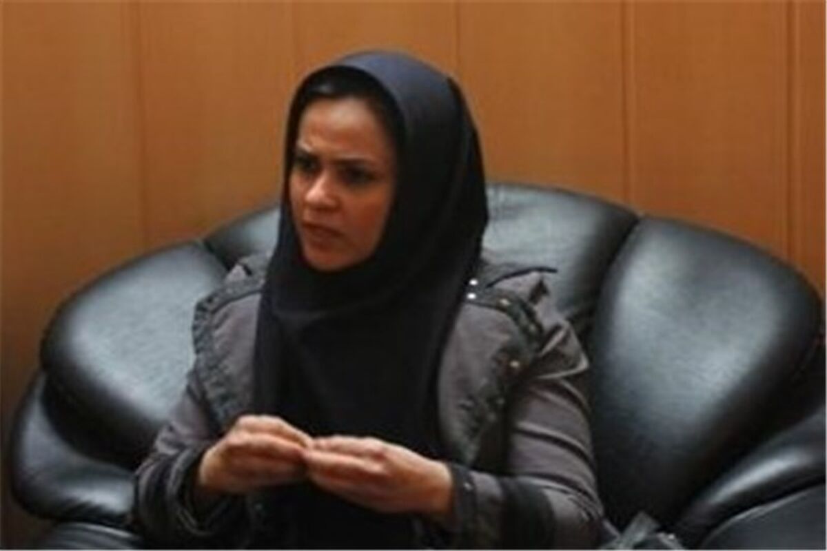 پریا شهریاری