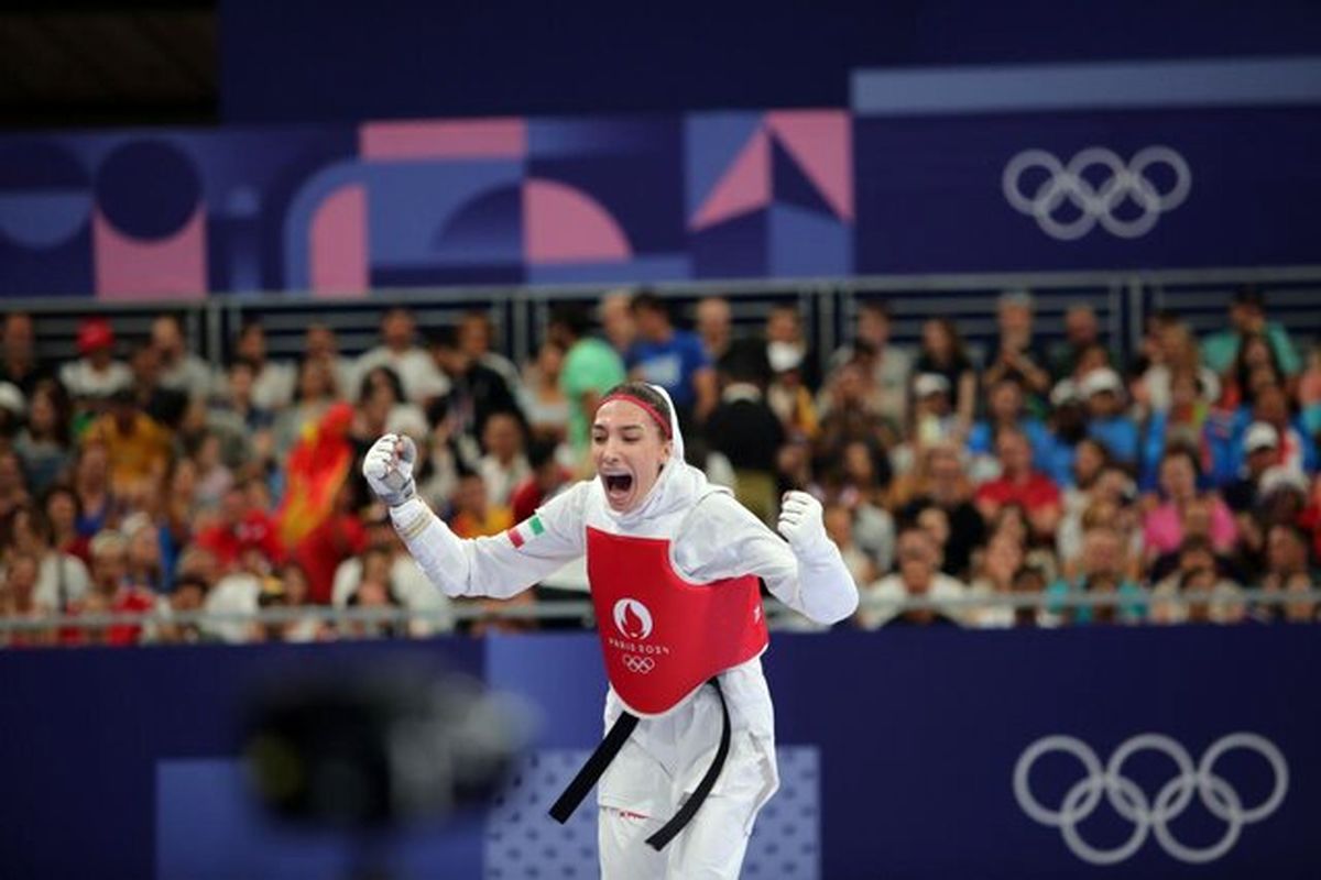 مبینا نعمت‌زاده